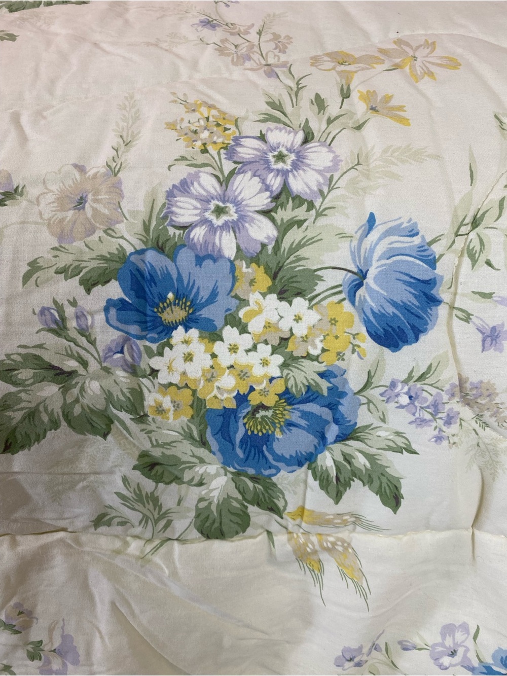 Vintage Martha Stewart Blue and Cream Floral King Comforter EUC Shabby Chic Farm